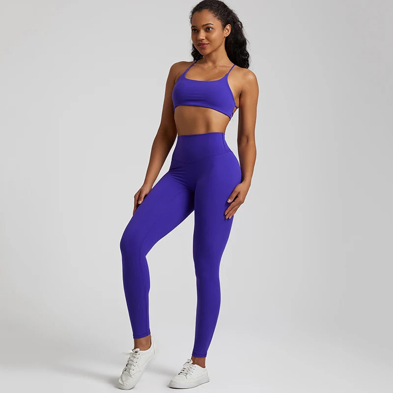 Gym Set With Leggings And Top